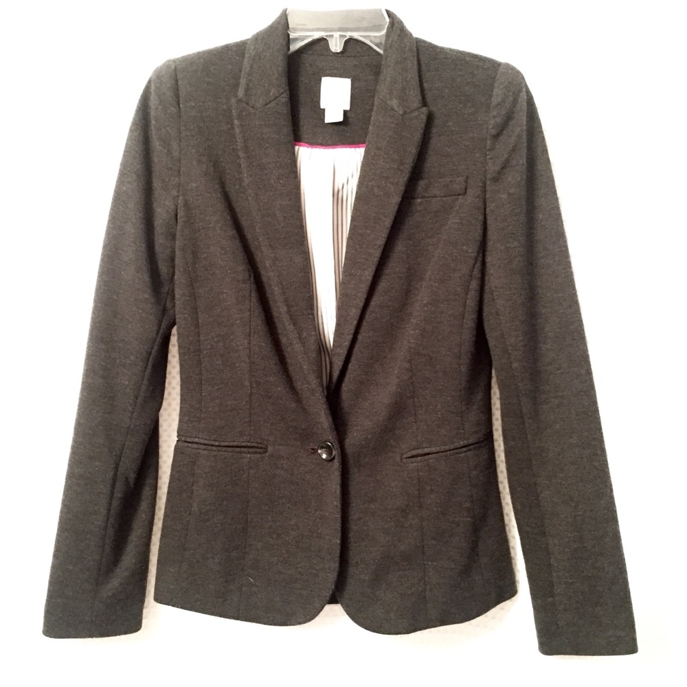 Gray blazer